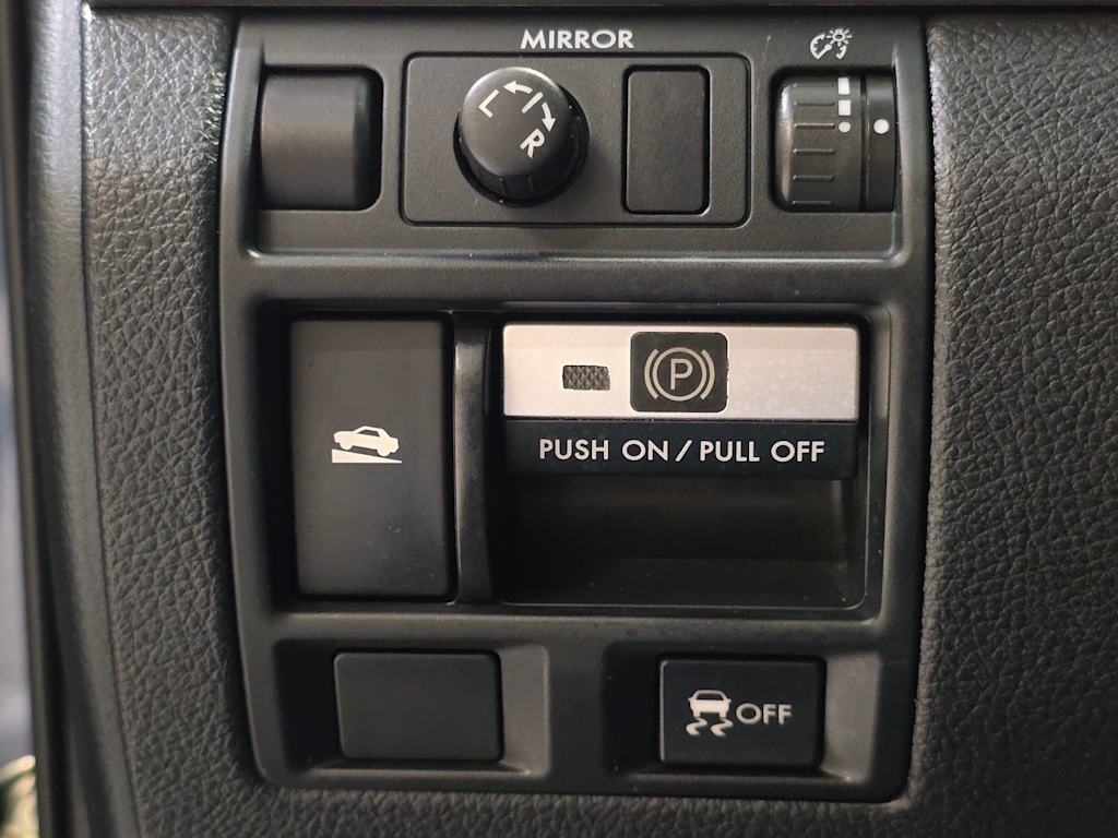 Thumbnail: 2013 Subaru Outback - 26