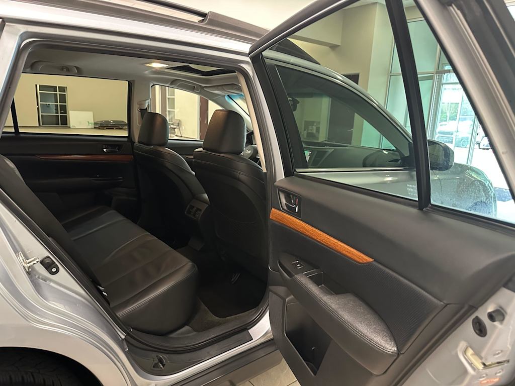 Thumbnail: 2014 Subaru Outback - 29