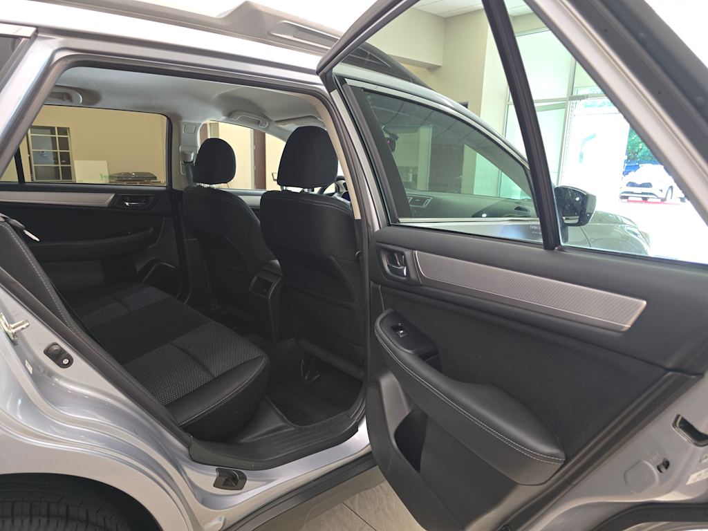 Thumbnail: 2015 Subaru Outback - 29