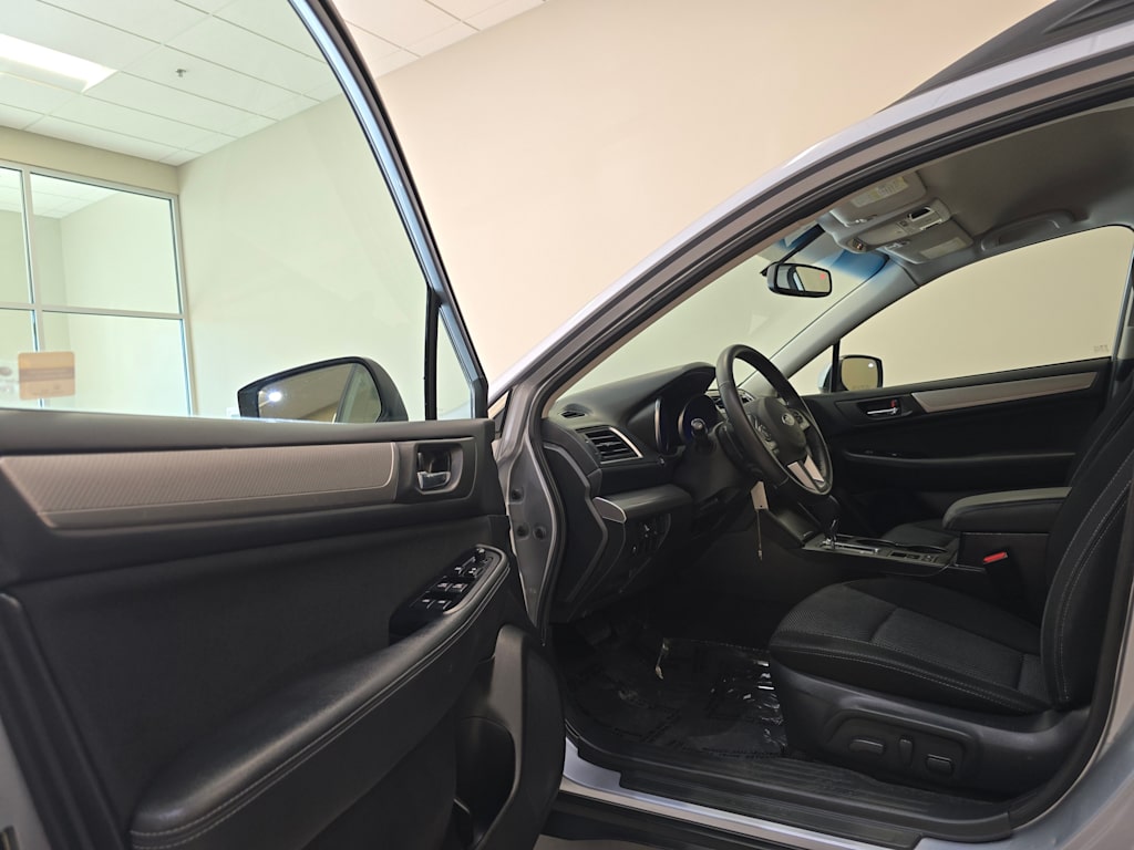 Thumbnail: 2015 Subaru Outback - 26