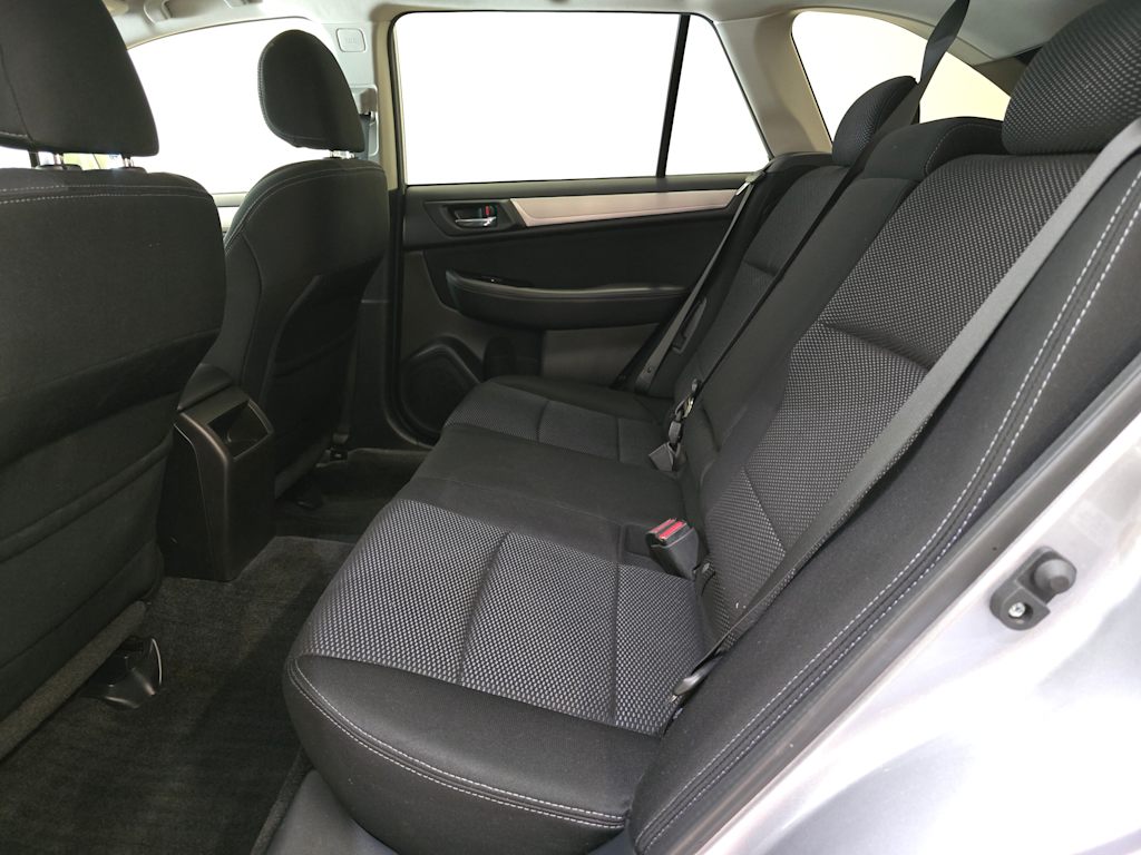 Thumbnail: 2015 Subaru Outback - 12