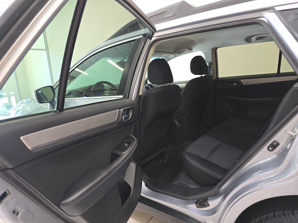 Thumbnail: 2015 Subaru Outback - 27