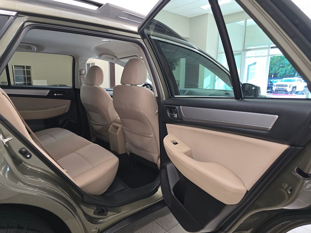 Thumbnail: 2017 Subaru Outback - 11