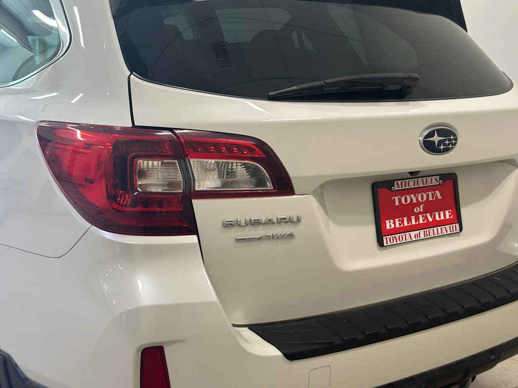 Thumbnail: 2017 Subaru Outback - 22