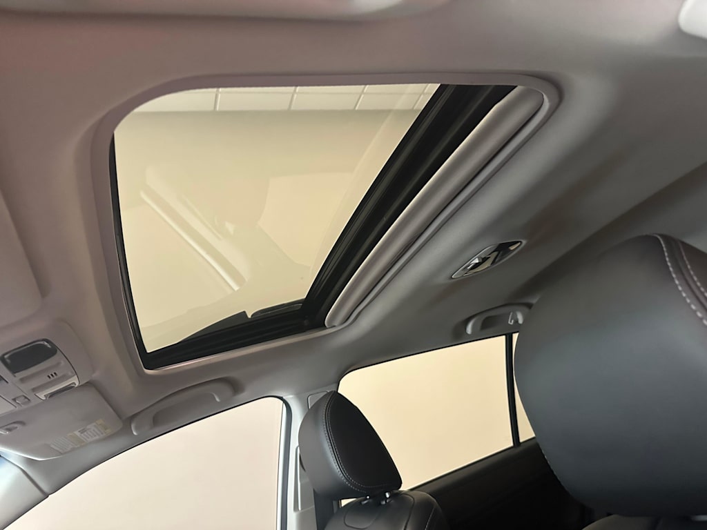 Thumbnail: 2017 Subaru Outback - 28