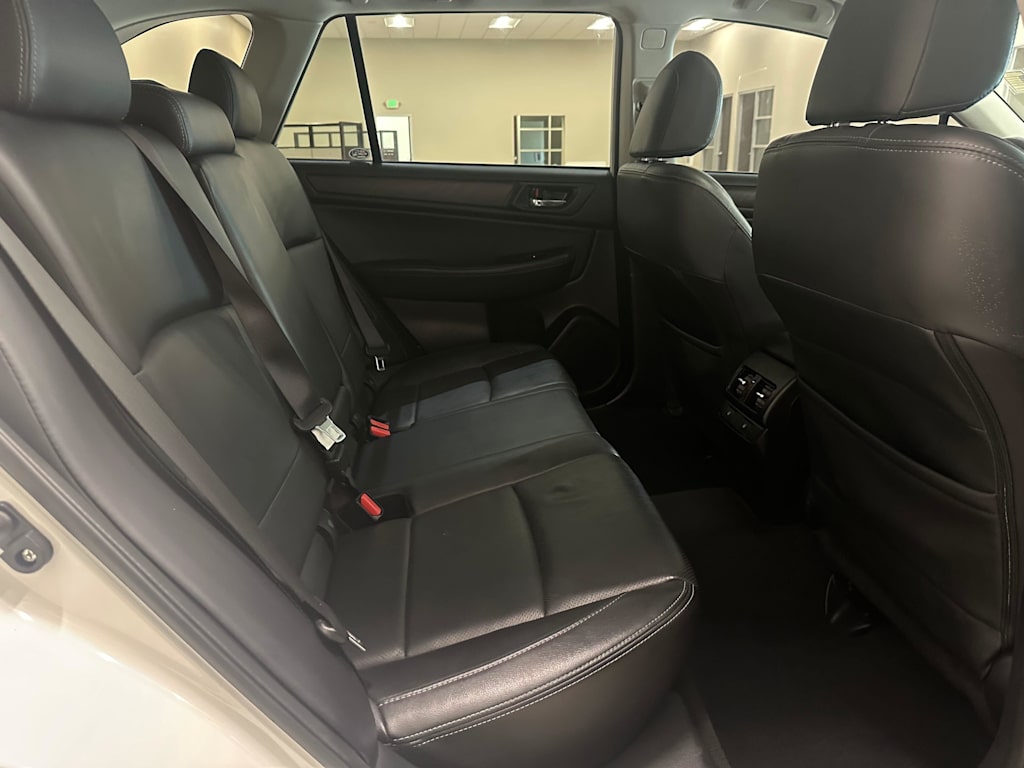 Thumbnail: 2017 Subaru Outback - 31