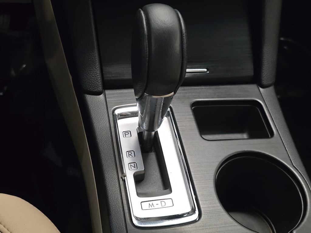 Thumbnail: 2016 Subaru Outback - 17