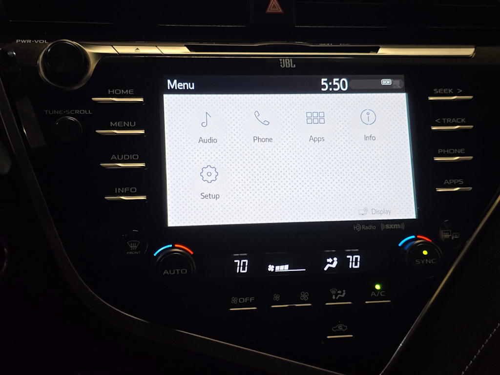 Thumbnail: 2018 Toyota Camry - 22