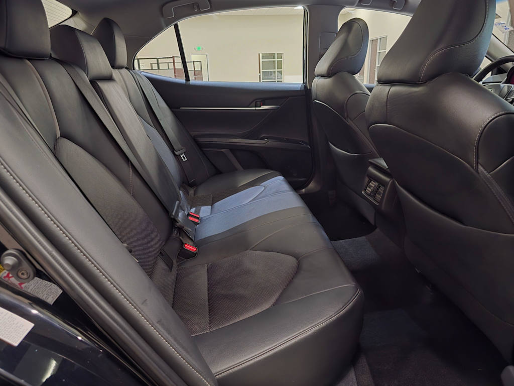 Thumbnail: 2018 Toyota Camry - 30