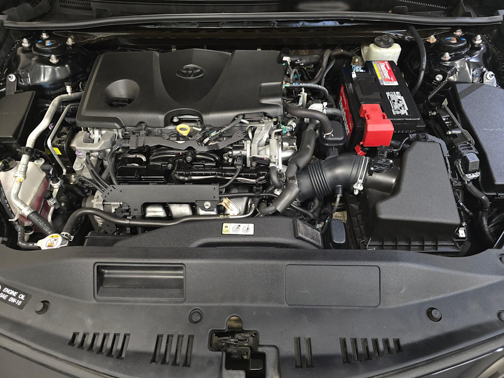 Thumbnail: 2018 Toyota Camry - 9