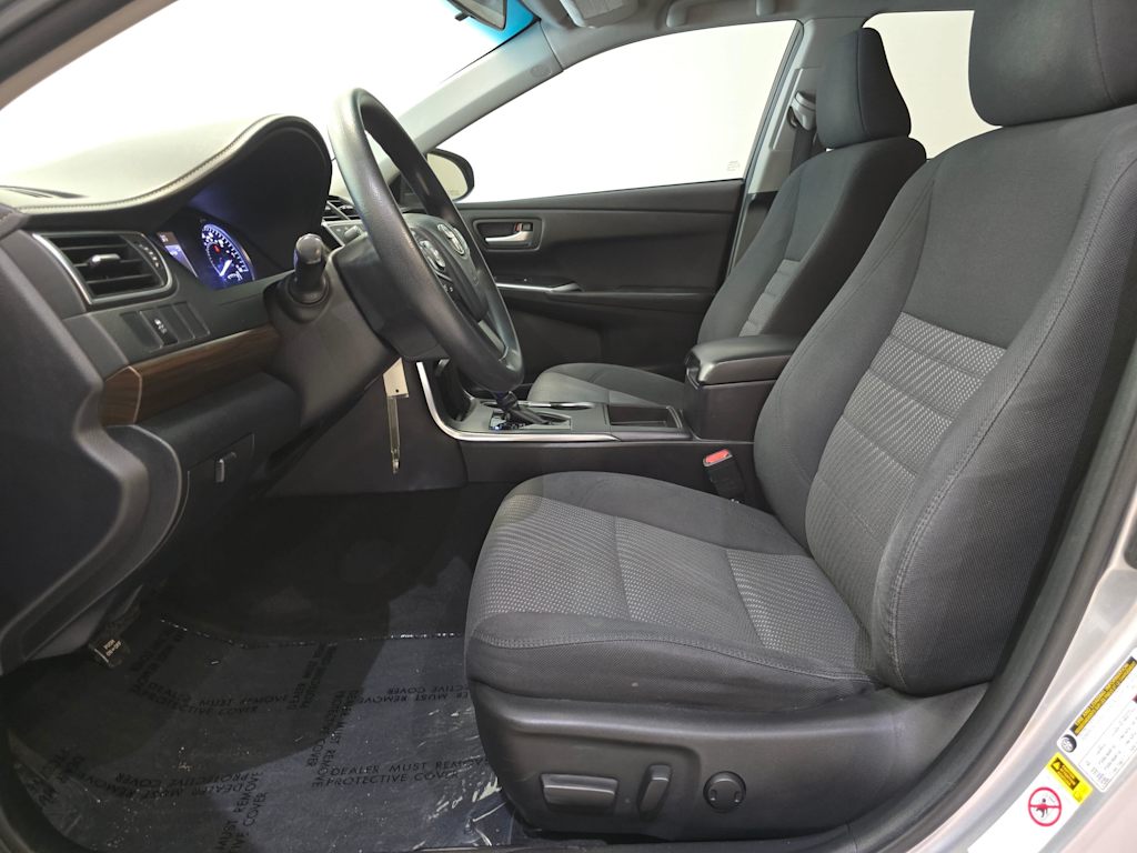 Thumbnail: 2016 Toyota Camry - 11