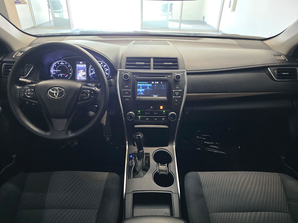 Thumbnail: 2016 Toyota Camry - 10