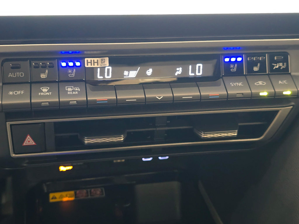 Thumbnail: 2026 Toyota Camry - 23
