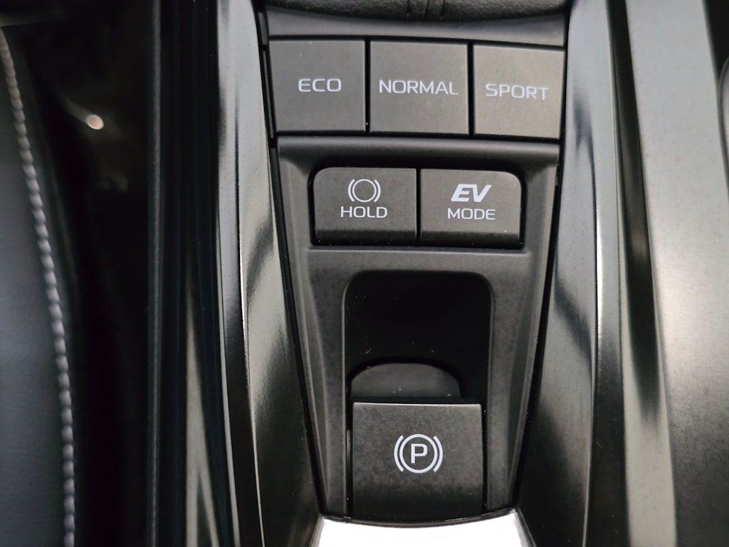 Thumbnail: 2025 Toyota Camry - 24