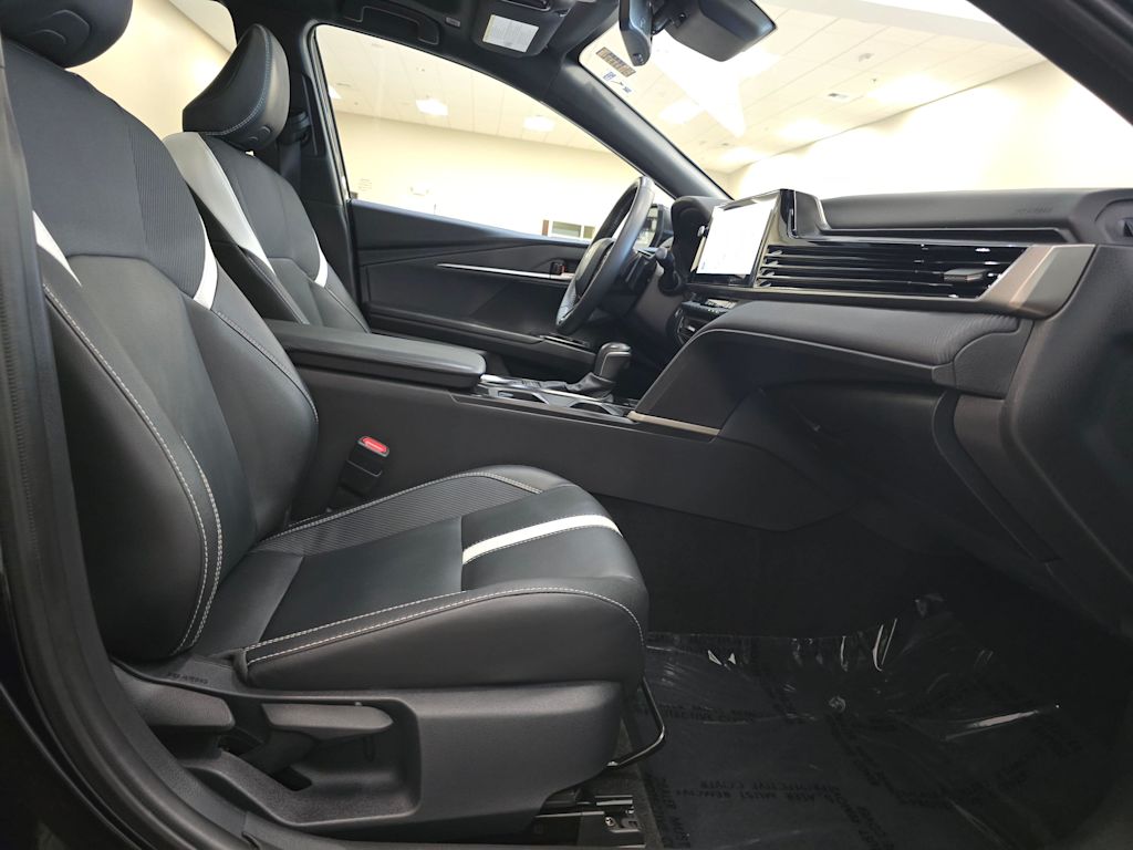 Thumbnail: 2026 Toyota Camry - 31