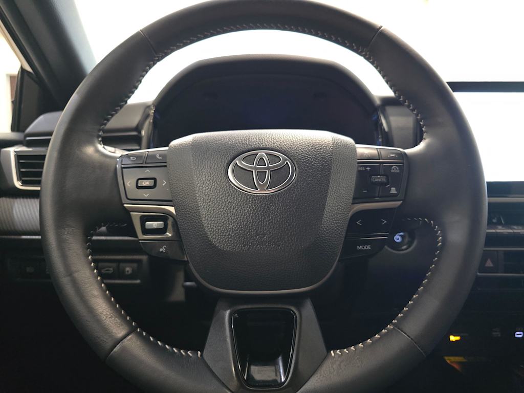 Thumbnail: 2026 Toyota Camry - 10