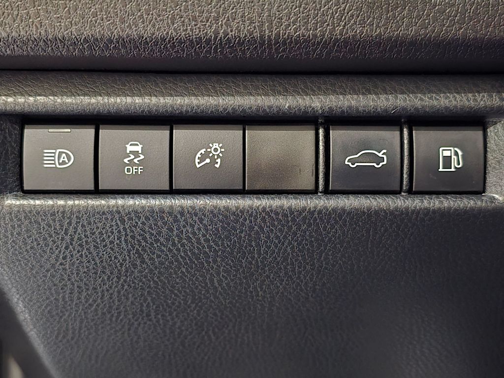Thumbnail: 2026 Toyota Camry - 24