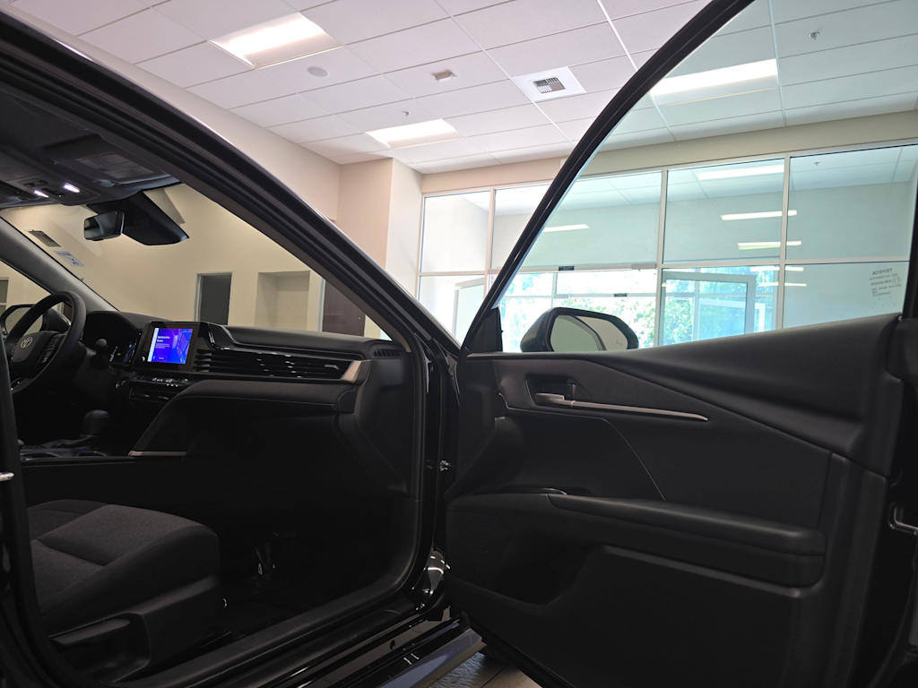 Thumbnail: 2026 Toyota Camry - 32