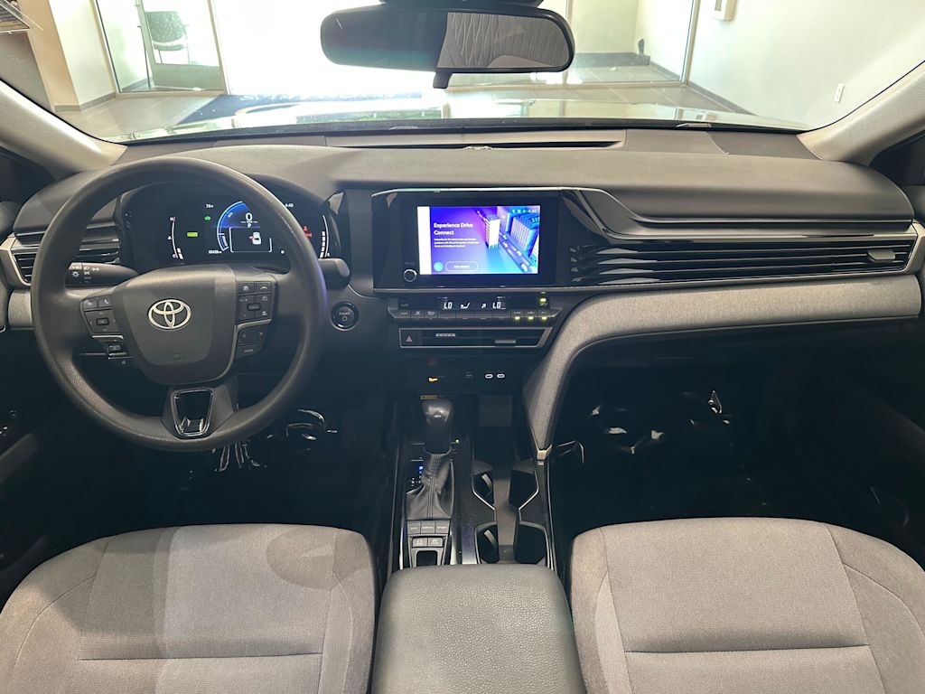 Thumbnail: 2025 Toyota Camry - 10