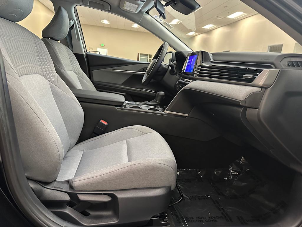 Thumbnail: 2025 Toyota Camry - 12