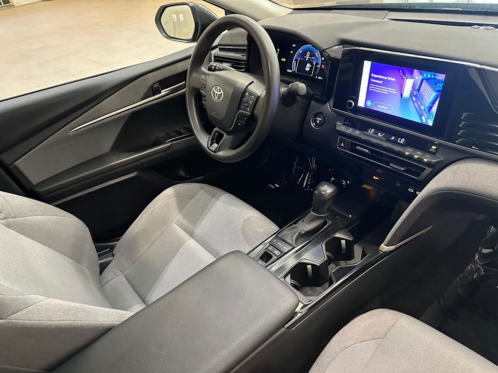 Thumbnail: 2025 Toyota Camry - 15