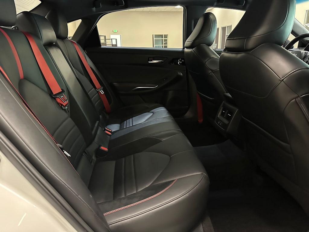 Thumbnail: 2021 Toyota Avalon - 29