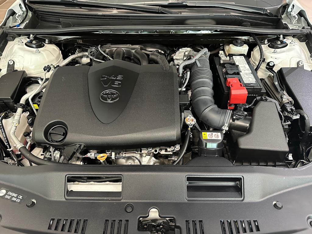 Thumbnail: 2021 Toyota Avalon - 8