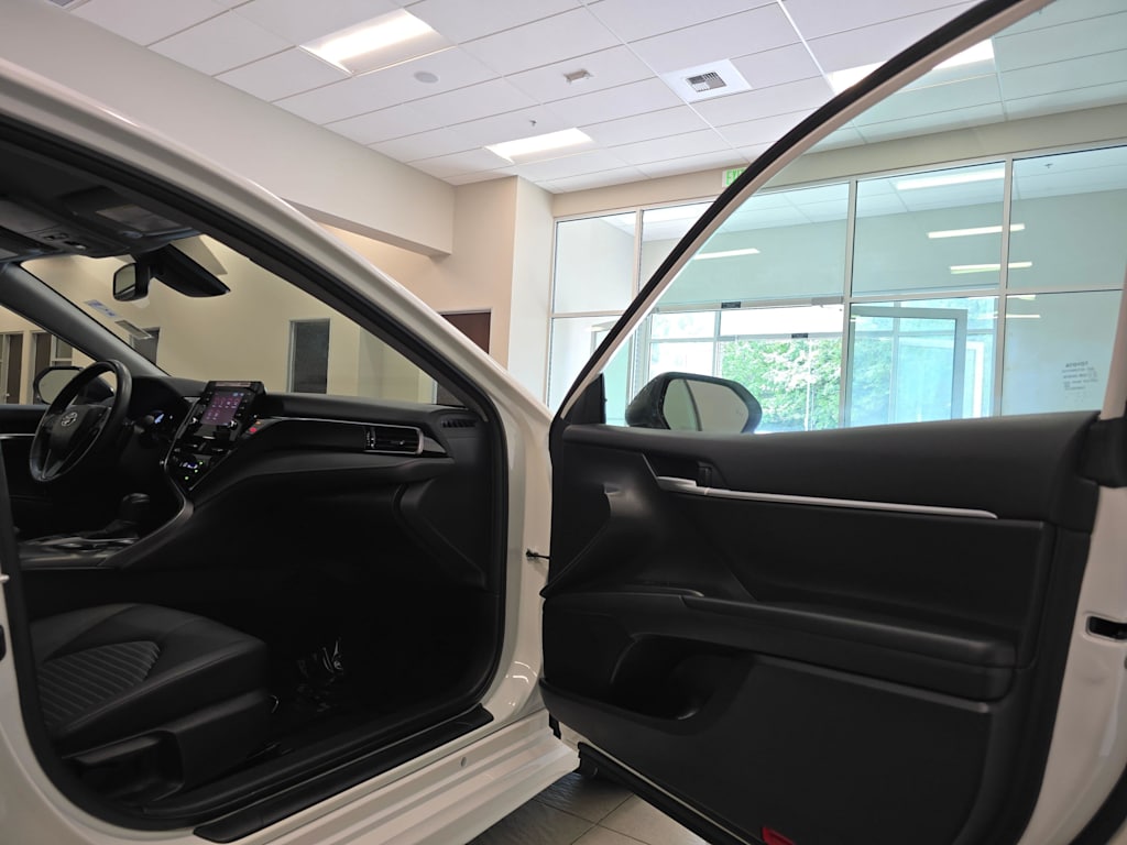 Thumbnail: 2024 Toyota Camry - 30