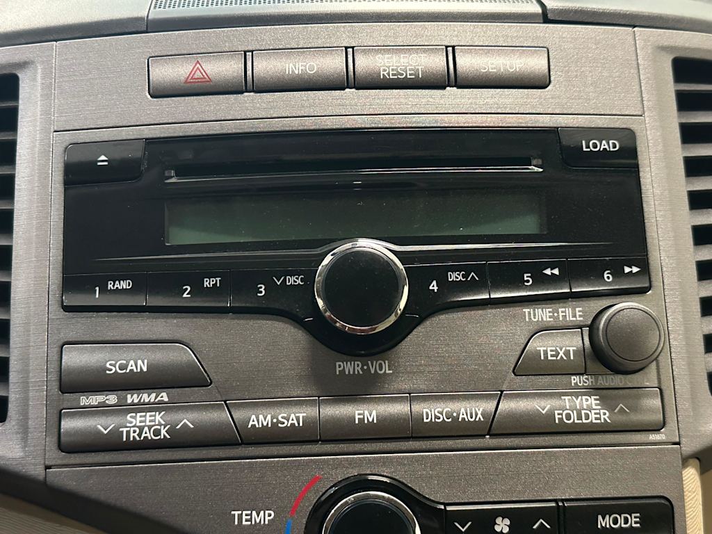 Thumbnail: 2009 Toyota Venza - 22