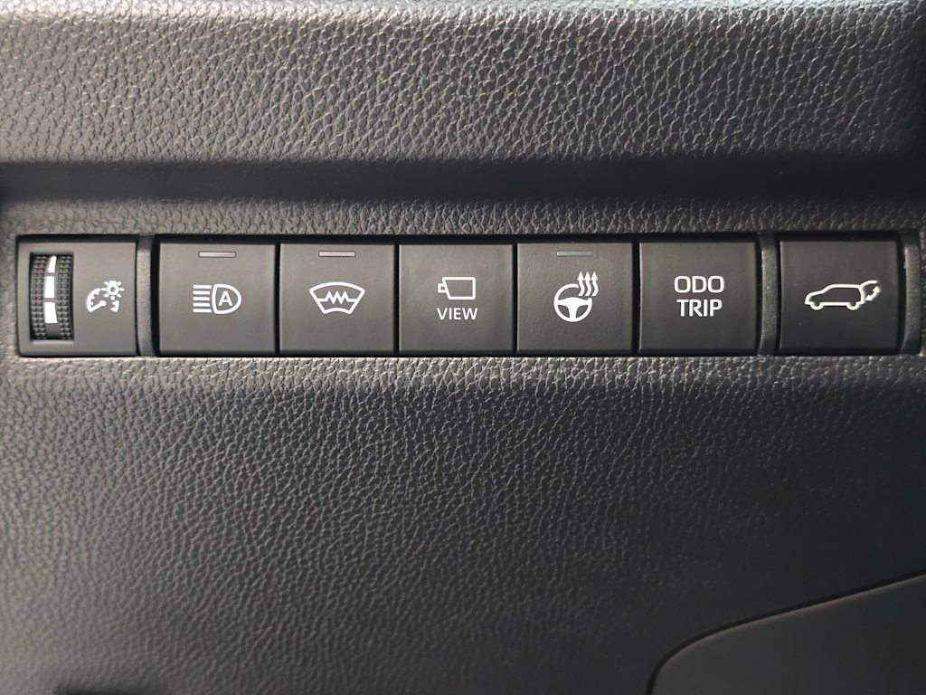 Thumbnail: 2023 Toyota RAV4 - 24