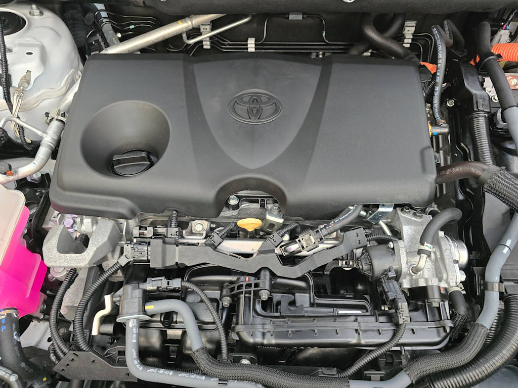 Thumbnail: 2023 Toyota RAV4 - 9