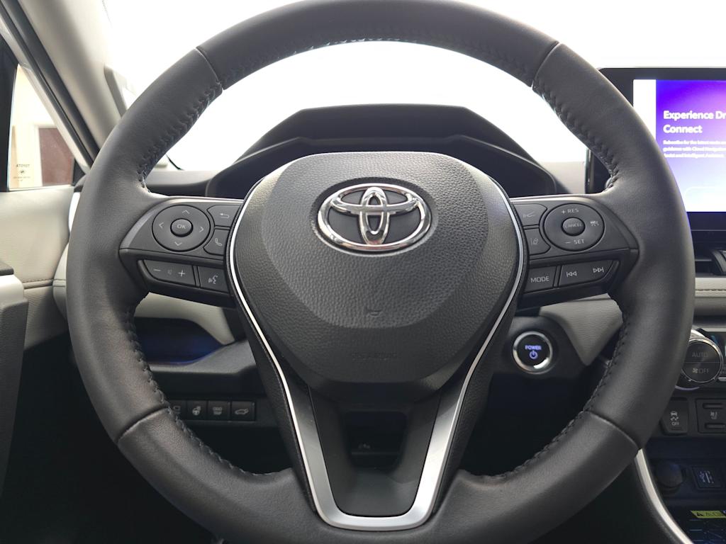Thumbnail: 2023 Toyota RAV4 - 14