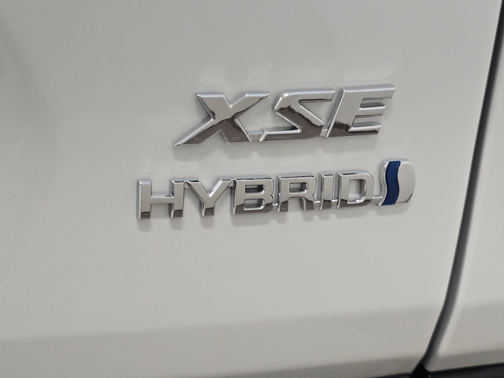 Thumbnail: 2023 Toyota RAV4 - 7