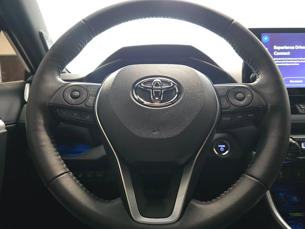 Thumbnail: 2023 Toyota RAV4 - 14