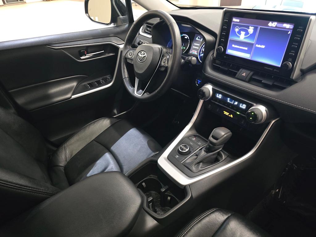 Thumbnail: 2022 Toyota RAV4 - 13