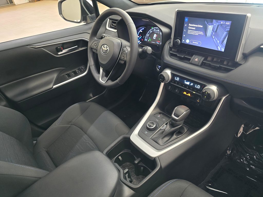 Thumbnail: 2024 Toyota RAV4 - 15