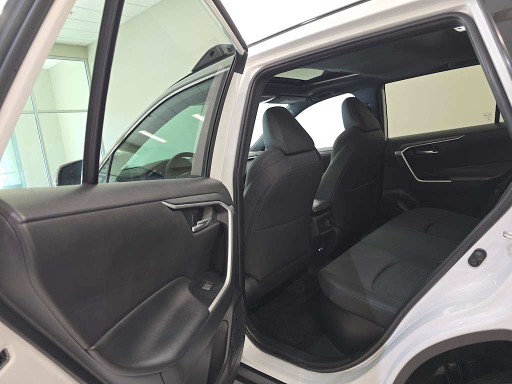 Thumbnail: 2024 Toyota RAV4 - 29