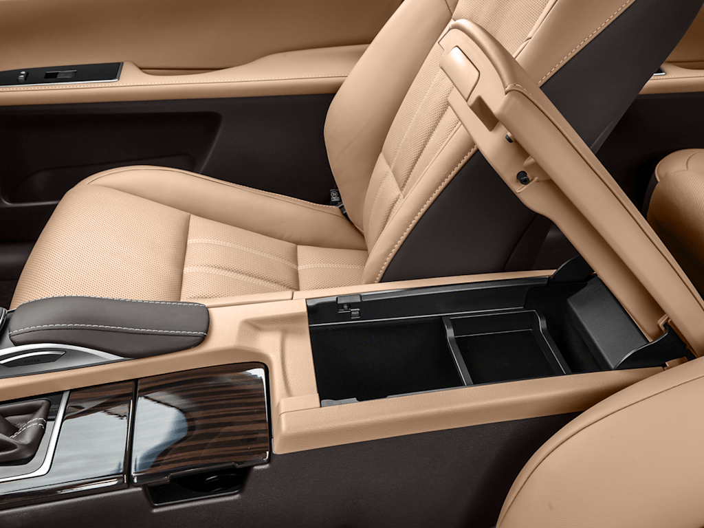 Thumbnail: 2016 Lexus ES - 10