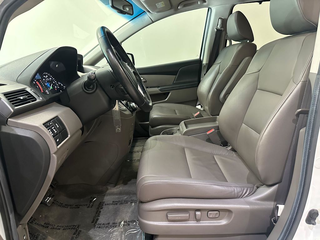 Thumbnail: 2013 Honda Odyssey - 11