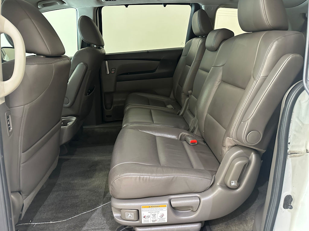 Thumbnail: 2013 Honda Odyssey - 13