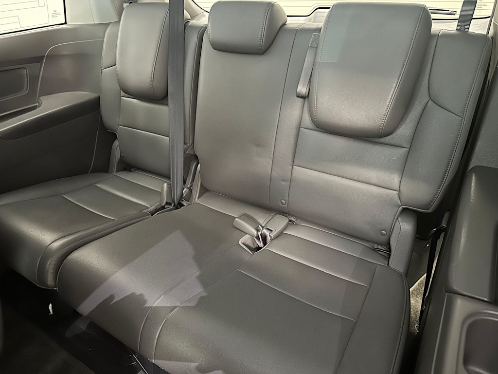 Thumbnail: 2013 Honda Odyssey - 28