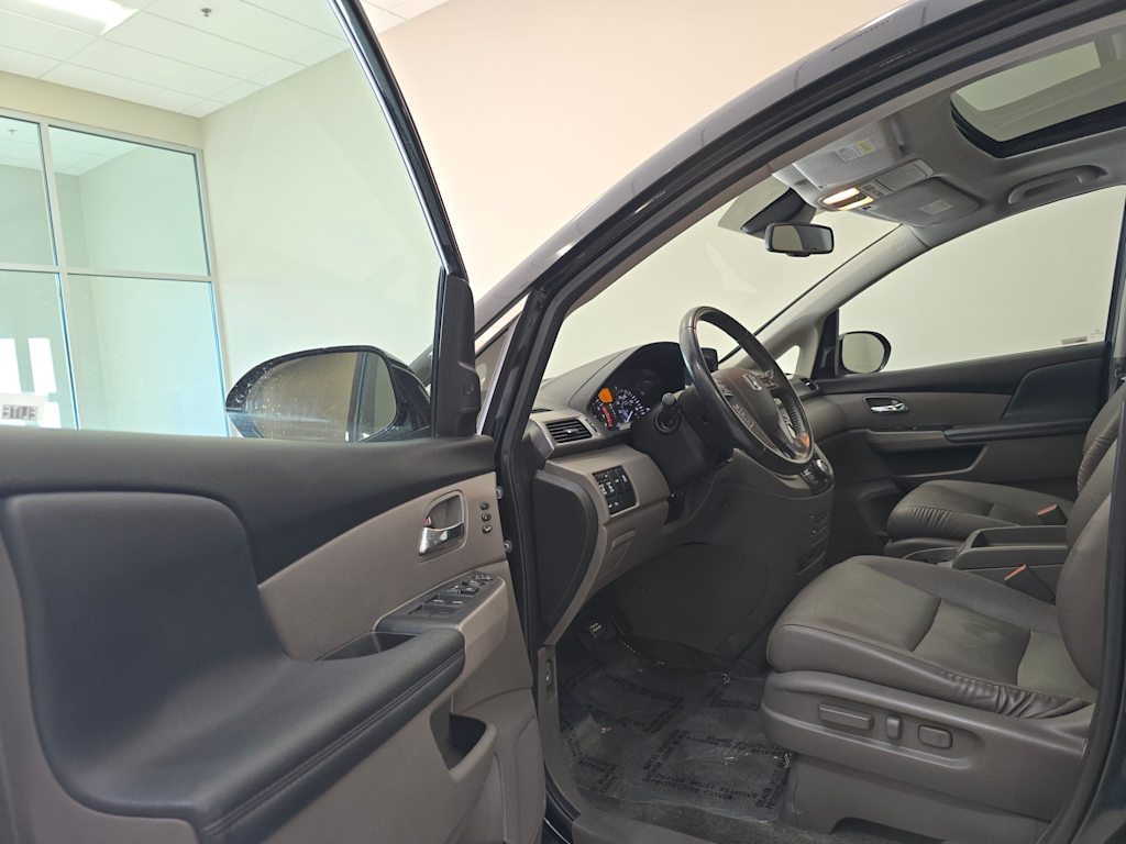 Thumbnail: 2014 Honda Odyssey - 14