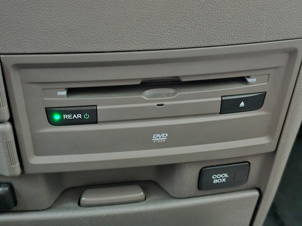 Thumbnail: 2014 Honda Odyssey - 23