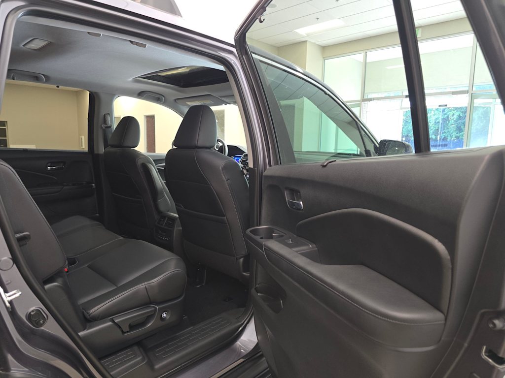 Thumbnail: 2022 Honda Pilot - 12