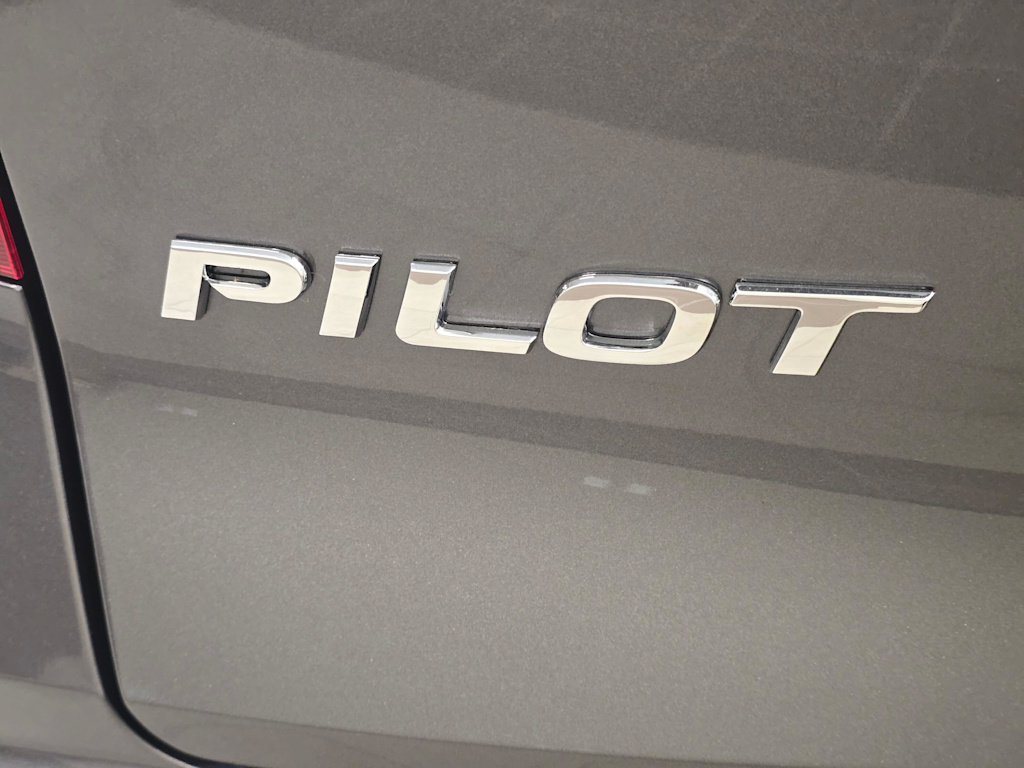 Thumbnail: 2022 Honda Pilot - 7