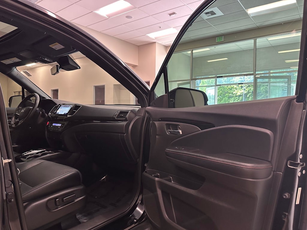 Thumbnail: 2020 Honda Pilot - 32