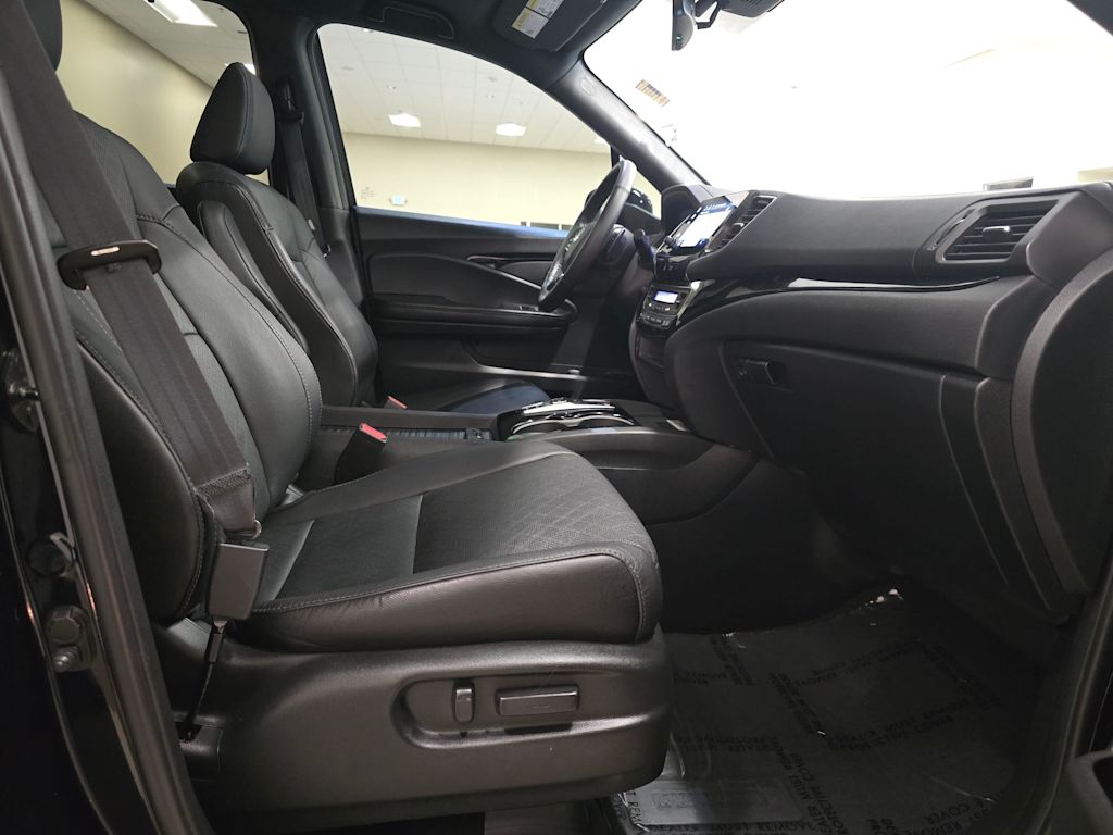 Thumbnail: 2020 Honda Passport - 31