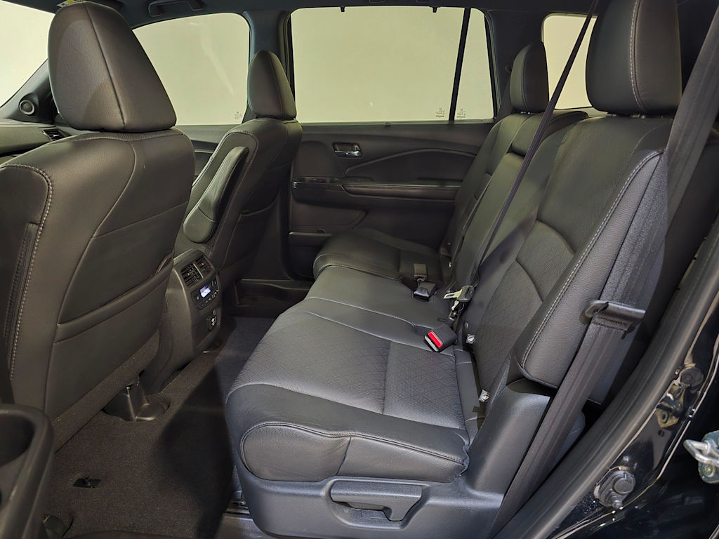 Thumbnail: 2020 Honda Passport - 13