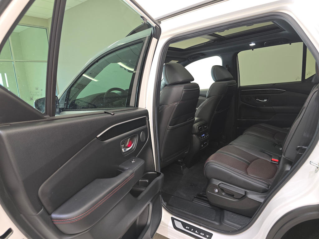 Thumbnail: 2025 Honda Pilot - 29
