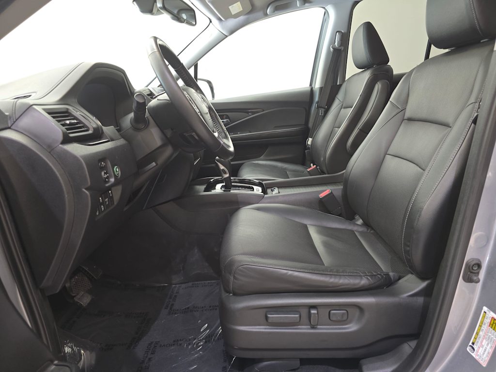 Thumbnail: 2019 Honda Ridgeline - 11